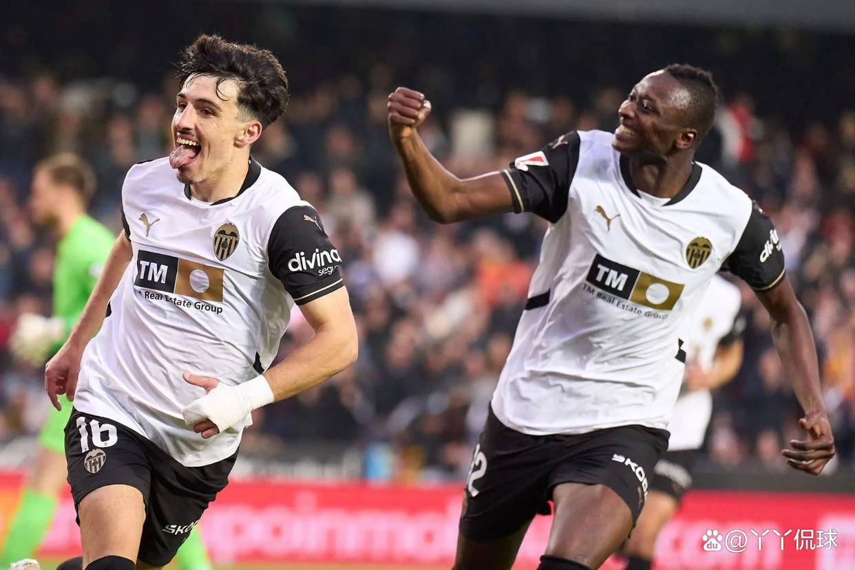 瓦伦西亚惊险获胜,继续保持不败 瓦伦西亚惊险获胜,继续保持不败