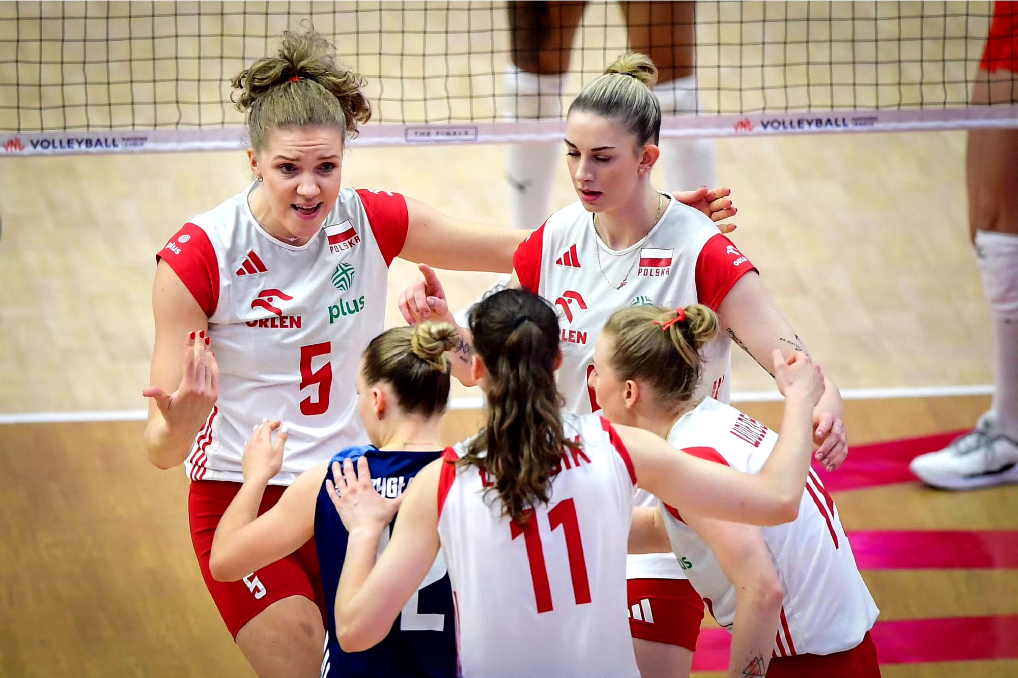 土耳其国家队在比赛中面临困境 土耳其国家队在比赛中面临困境