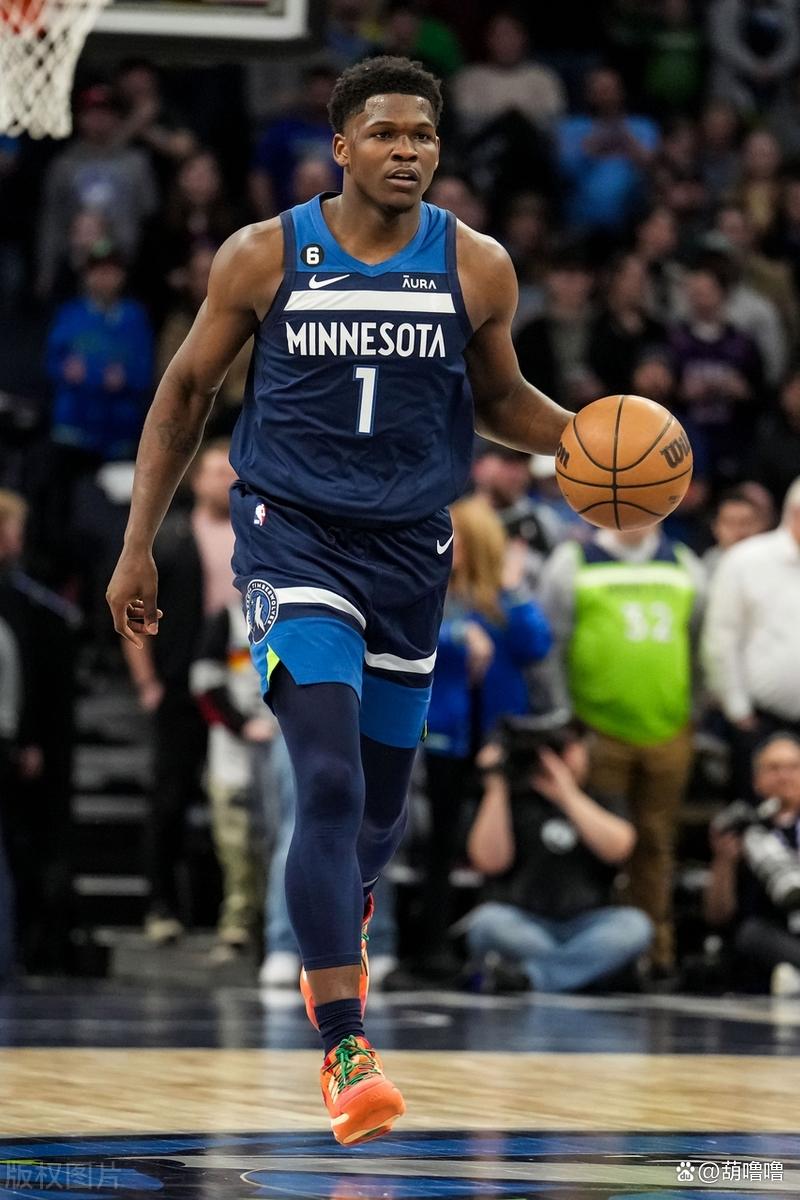 开拓者客场力克森林狼，喜获胜利