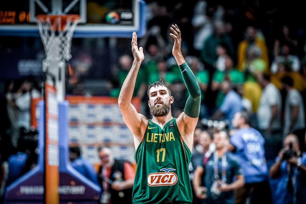 欧洲国家锦标赛中一位球星的闪光时刻 欧洲国家锦标赛中一位球星的闪光时刻