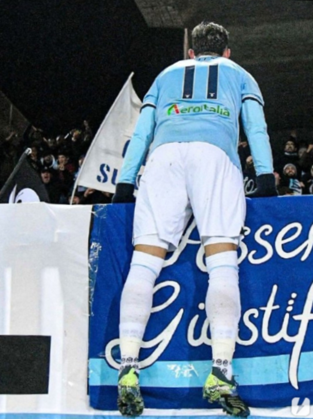 拉齐奥主教练战术暴露,球队整体表现不佳 拉齐奥主教练战术暴露,球队整体表现不佳