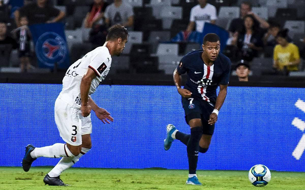 包含巴黎圣日耳曼将在周四与昂热队进行激烈交锋的词条