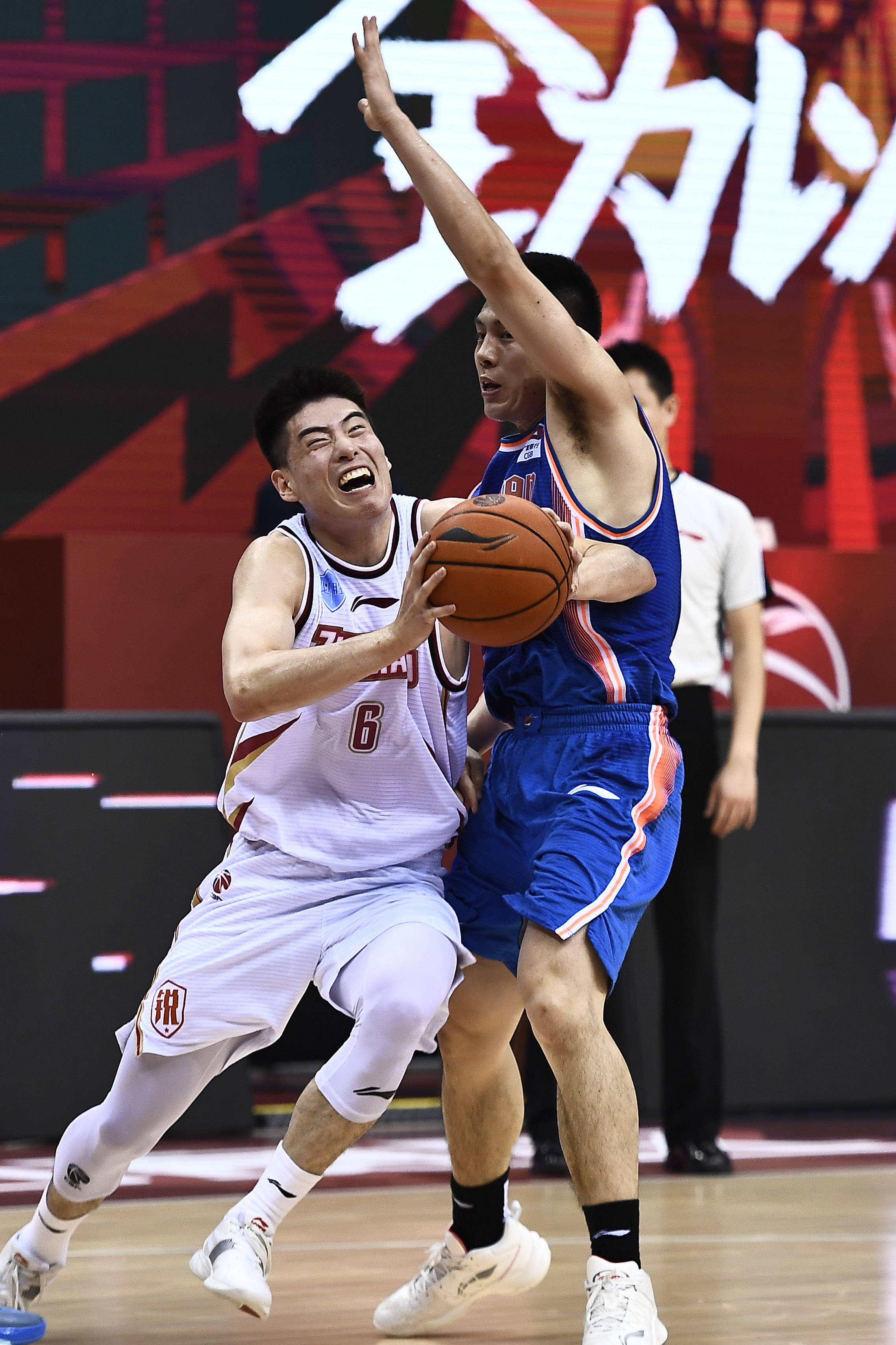 关于浙江稠州队实力逐渐提升,球队表现出色的信息 关于浙江稠州队实力逐渐提升,球队表现出色的信息