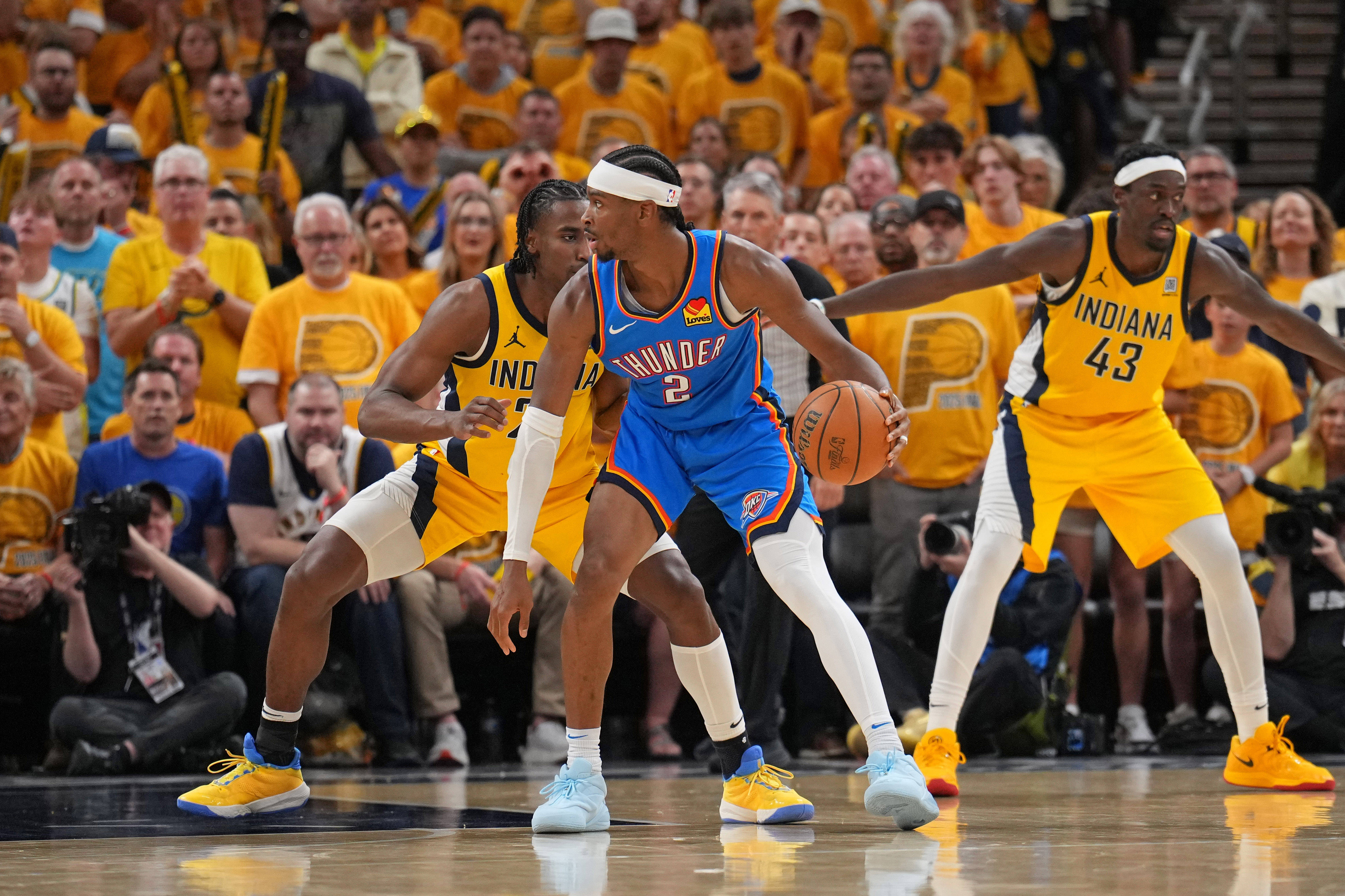 包含步行者老将时刻奉献关键表现拯救球队的词条