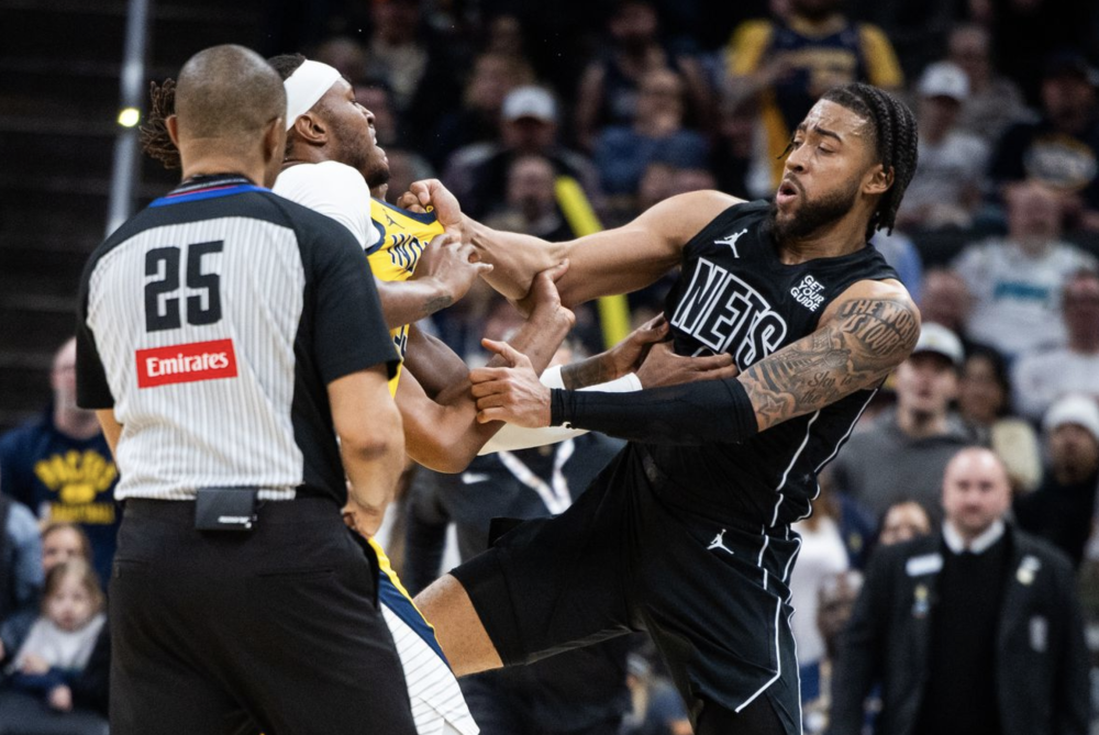 雄鹿击败雄鹿，猛龙遭遇溃败