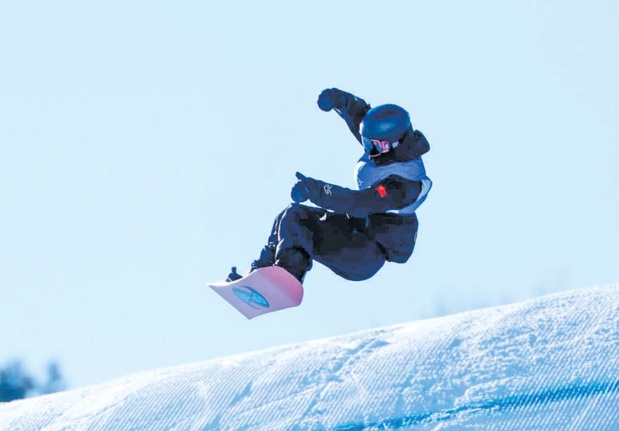 亚特兰大滑雪比赛男子单板滑雪比拼一触即发