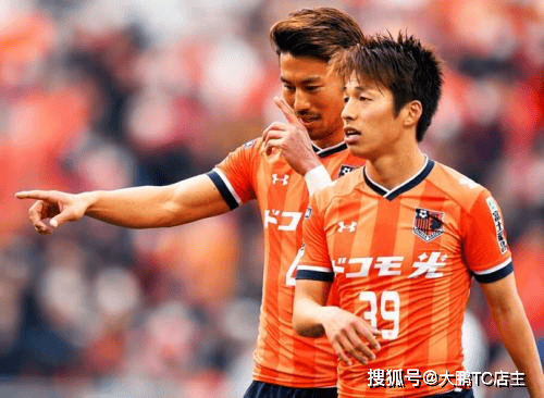 摩尼勒遭遇逆转，保级形势严峻