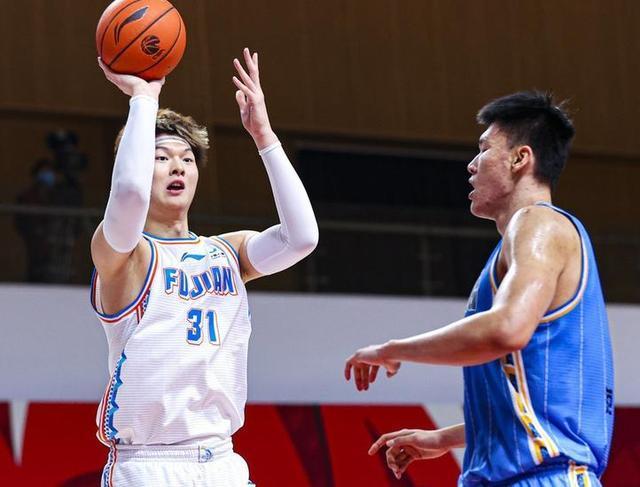 湖北男篮面对福建,取得悬念胜利的简单介绍 湖北男篮面对福建,取得悬念胜利的简单介绍