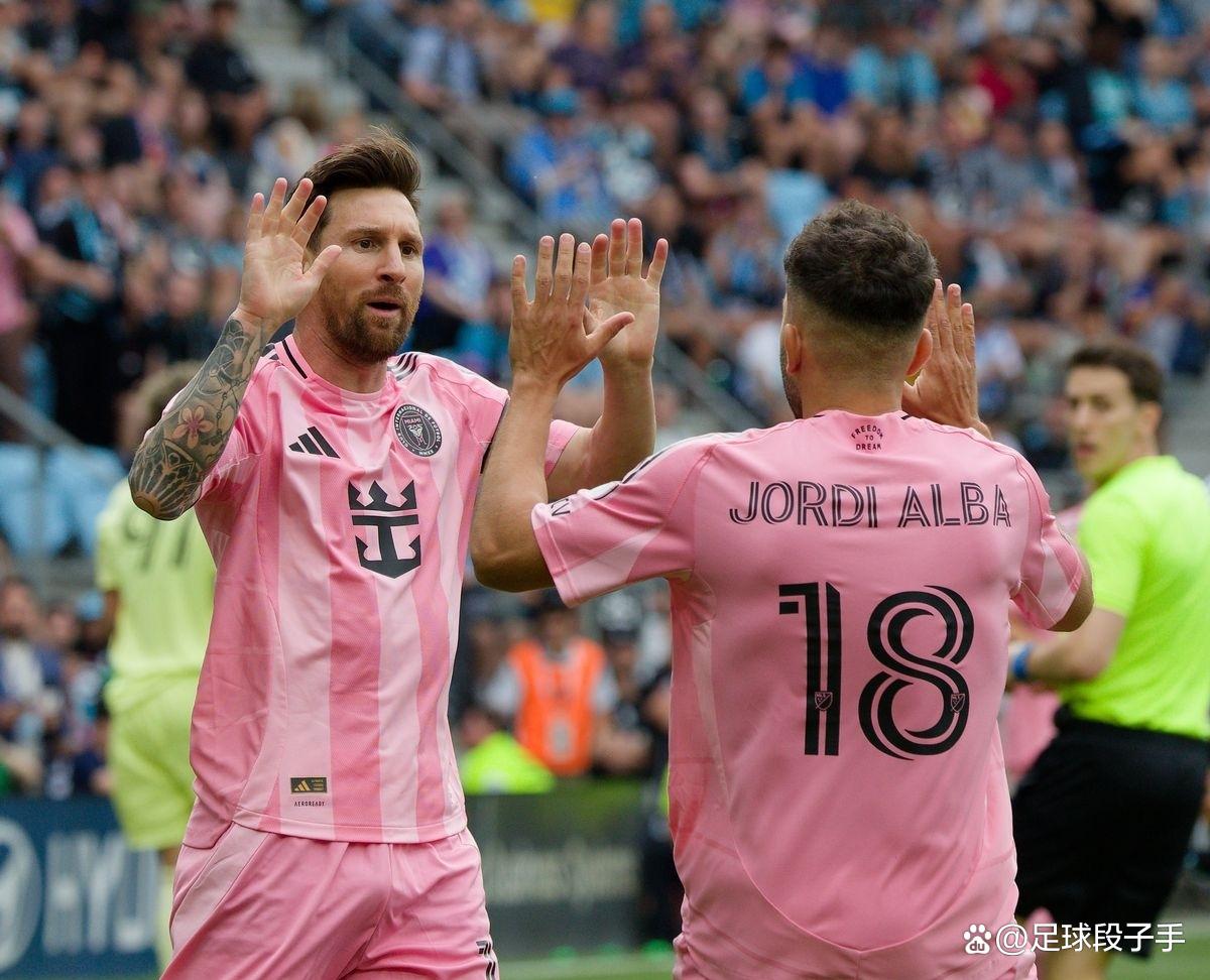 巴塞罗那宣布与梅西续约成功，阿根廷巨星将继续留队