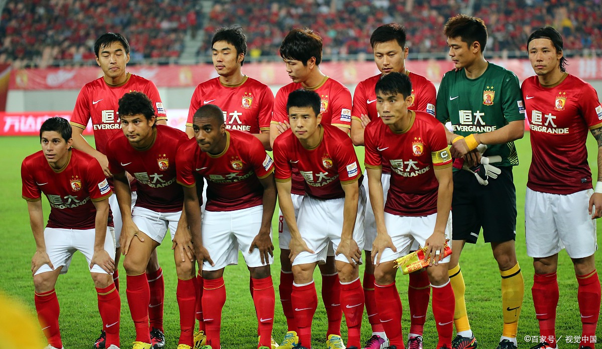 广州恒大主场1:0领先重庆力帆