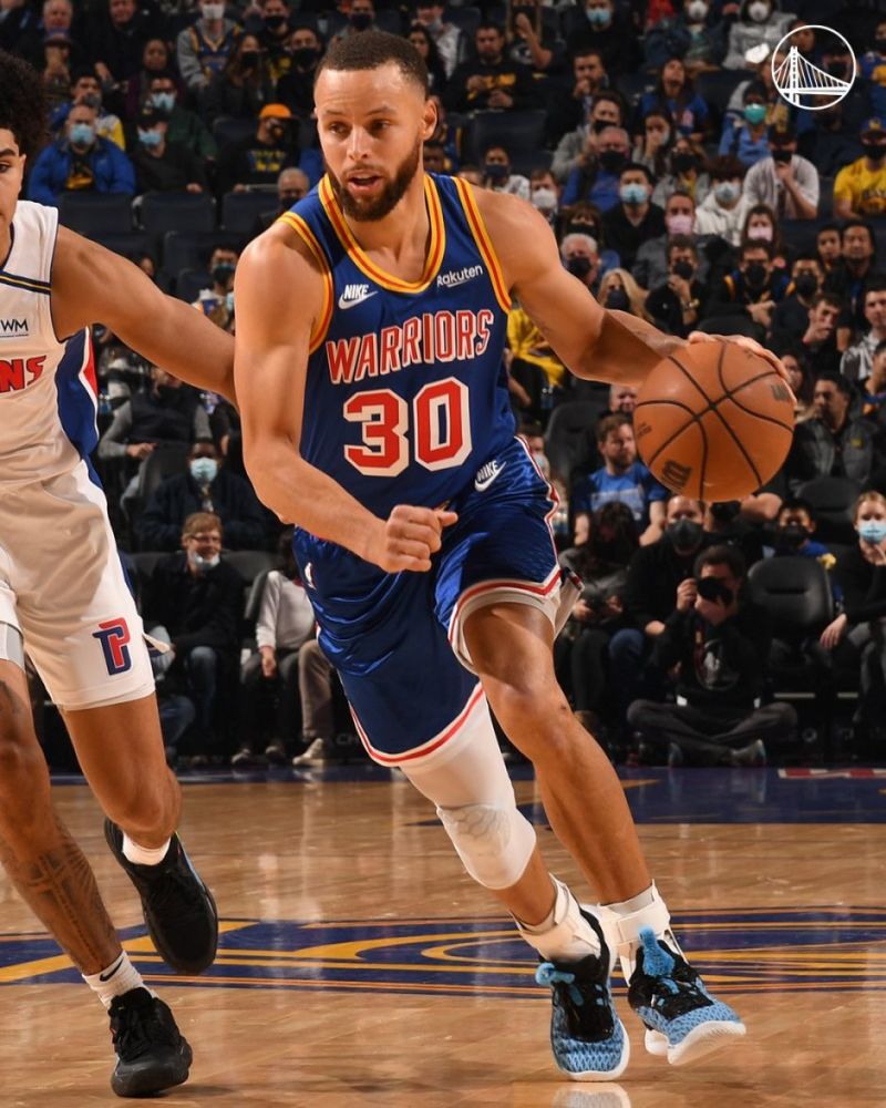 猛龙轻取活塞,继续保持不败纪录 猛龙轻取活塞,继续保持不败纪录