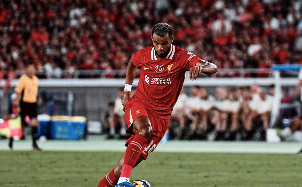 关于利物浦3-2米兰：苏亚雷斯传射红军险胜罗西内罗风波的信息